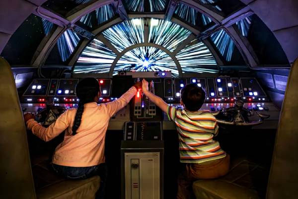 Disney Dream Gallery Image